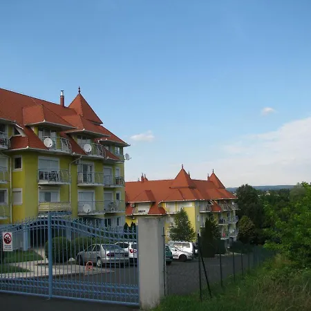 Estella Apartman Apartment Heviz