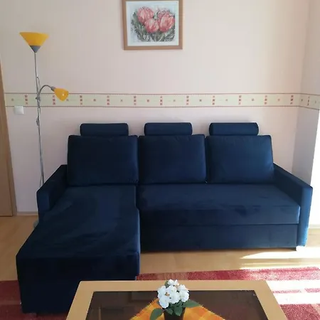 Apartment Estella Apartman *